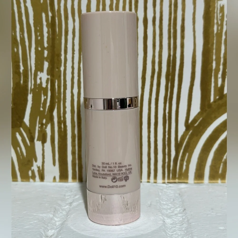 Doll10 HydraLux Foundation (Tan) - Picture 2 of 2